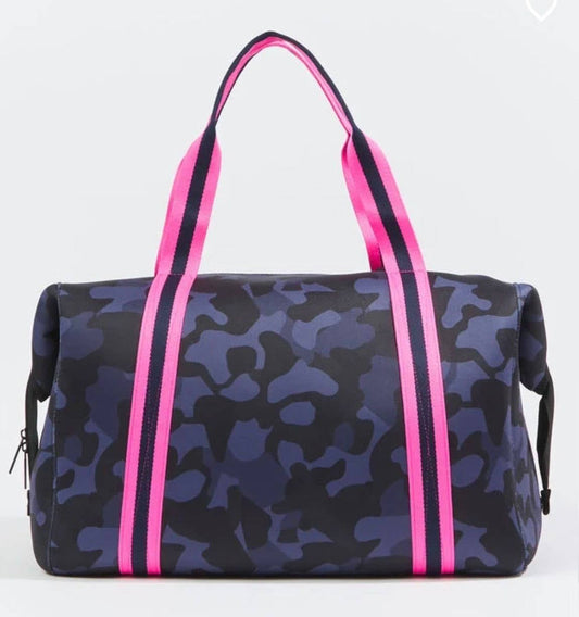 The Cassie Neoprene Weekender Navy Camo W/pink Straps